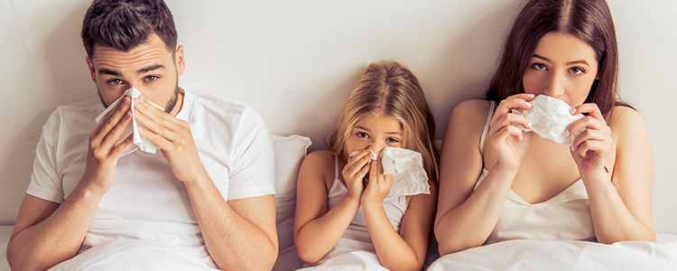 Influenza in anticipo, più casi tra bimbi. Sip: “Vaccinarsi prima del picco”