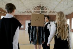 Salute mentale dei giovani, Oms e Aifa lanciano l’allarme: disturbi in aumento, servizi e cure non tengono il passo