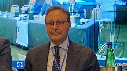 La ristrutturazione del Servizio Sanitario Nazionale: nuovo crocevia Stato–Regione