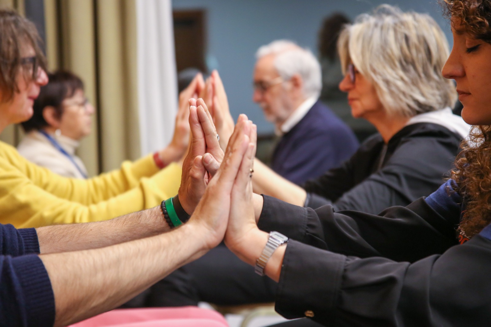 Parkinson, Chi cura merita cura: webinar gratuiti per i caregiver con gli esperti di Fondazione LIMPE  