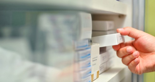 Furto di farmaci oncologici all’ospedale di Castelnuovo di Garfagnana, tre arresti