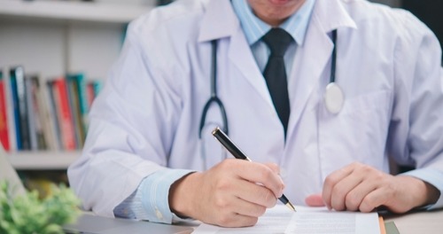 False prescrizioni per ausili e presidi, 16 rinvii a giudizio a Catanzaro