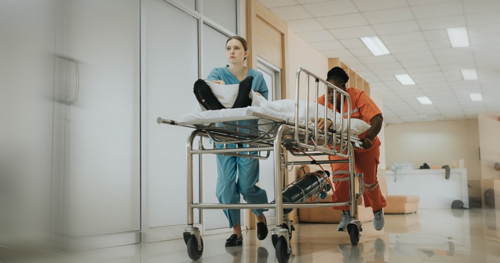 Personale Ssn. “Aumentare i salari, carriere esigibili e meno vincoli. Serve un patto nazionale per fermare la fuga”. Il documento delle Regioni