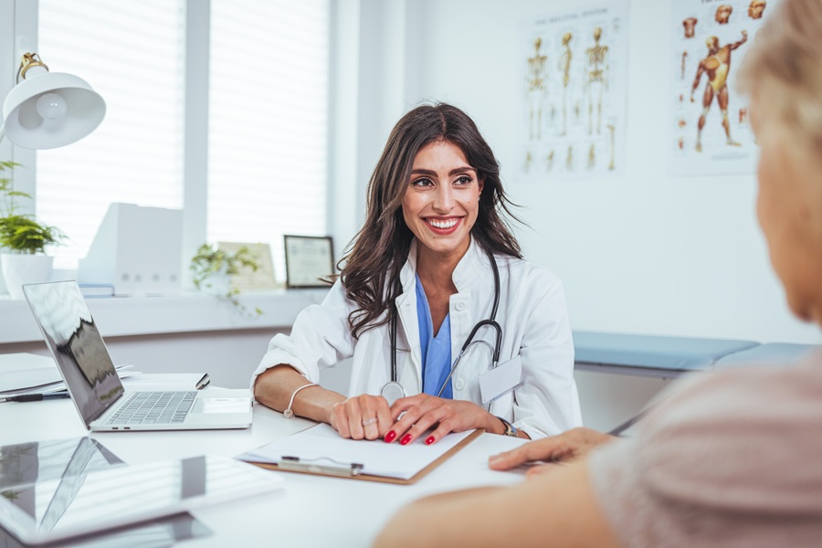 Dal Ministero la bozza di Decreto per “animare” le Case di Comunità. Come cambiano medico di famiglia e assistenza